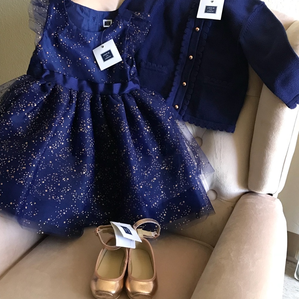 NWT!! Janie and Jack 12-18 month outfit SOLD!!!!!